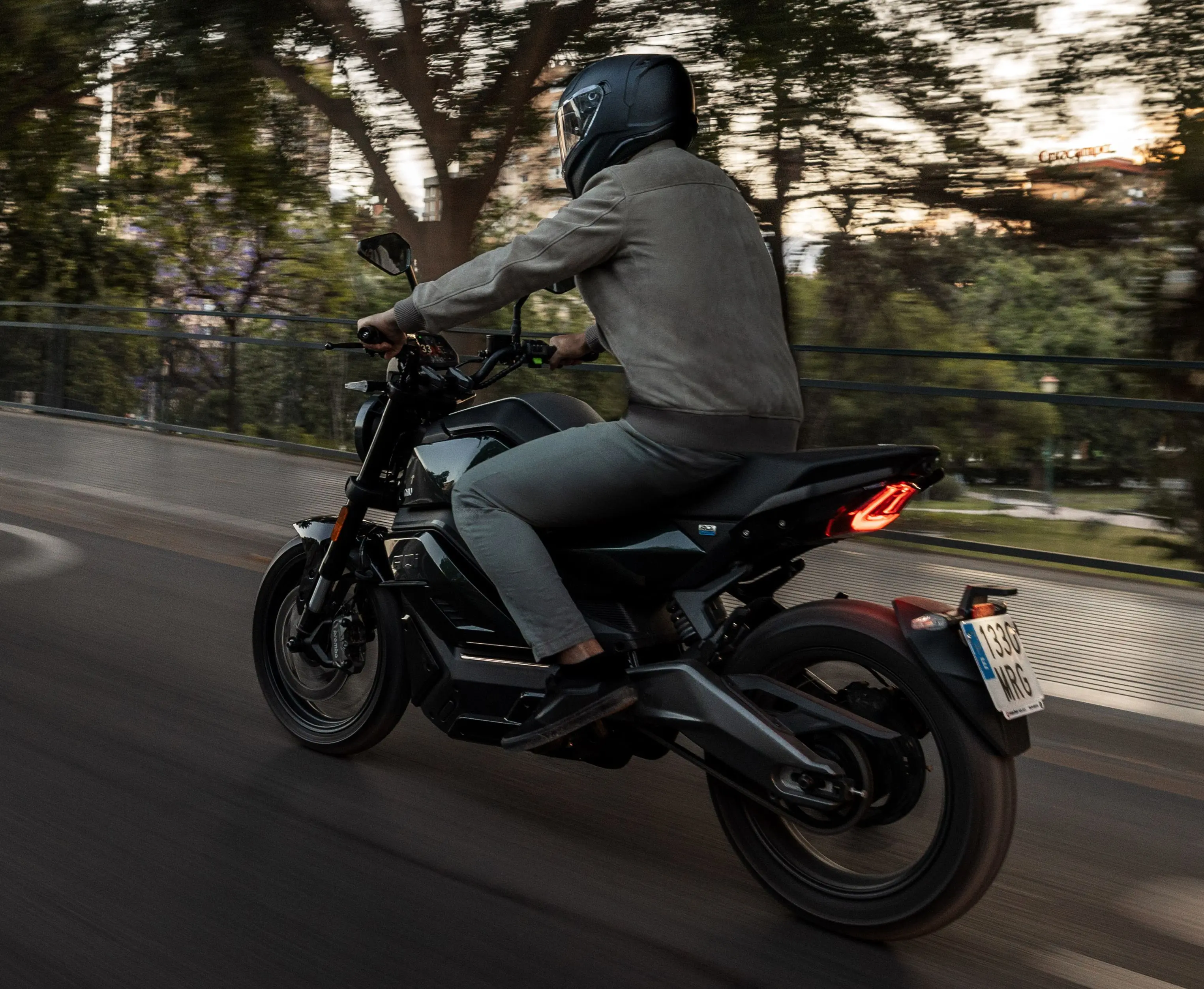 NIU RQi SPORT - Image 11