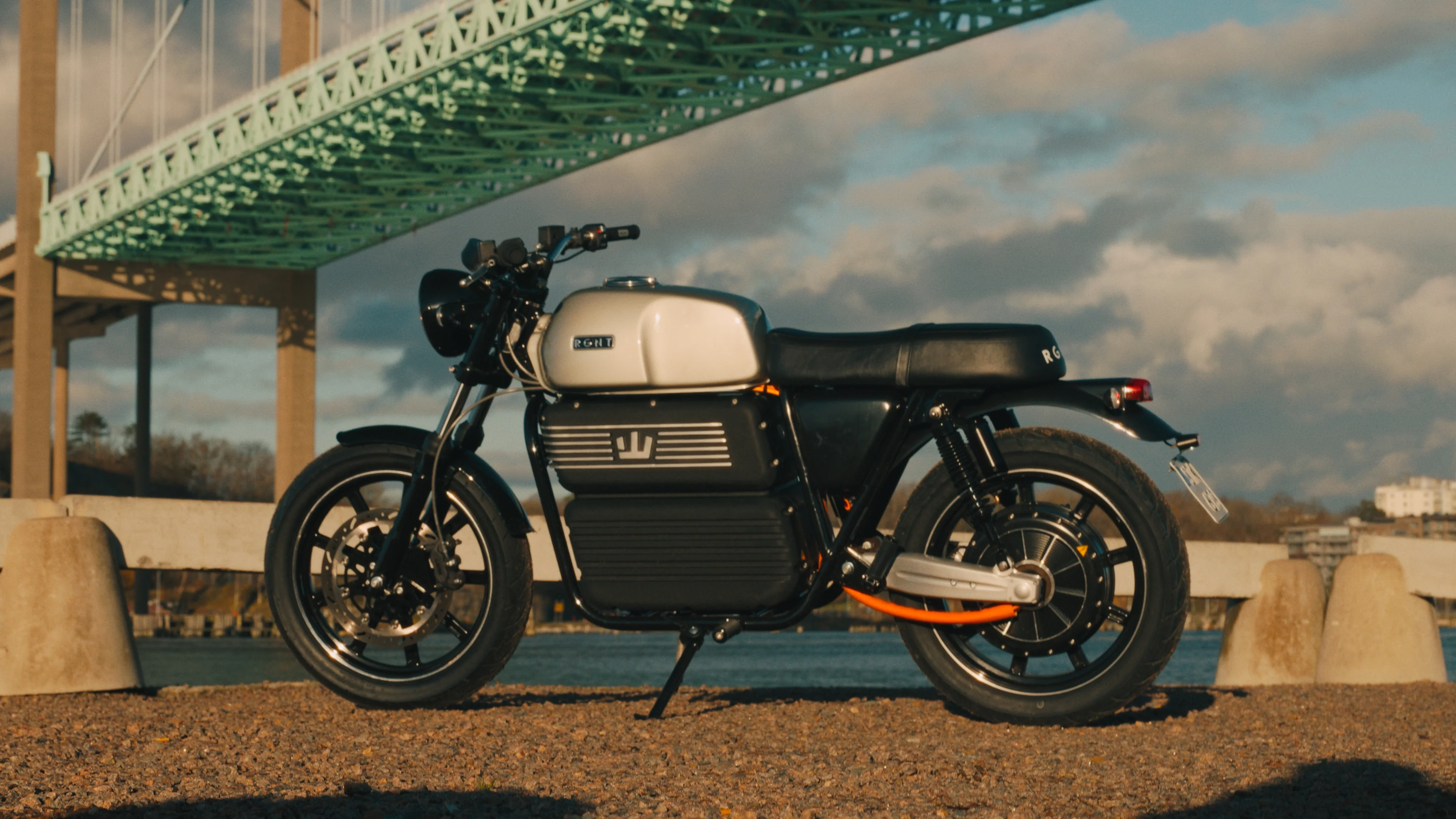 RGNT Street Classic - Image 3